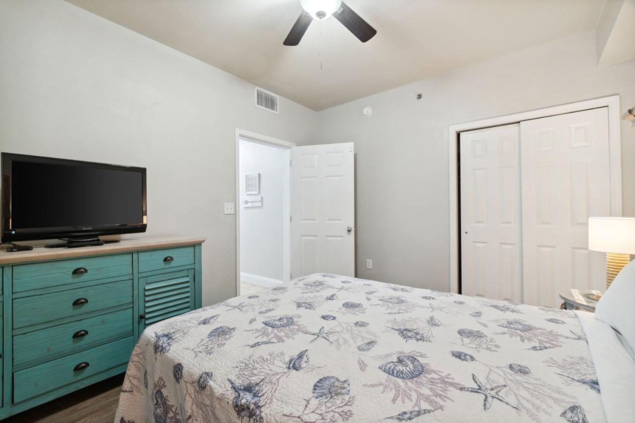 Laketown Wharf #138 By Nautical Properties Vacation Holiday home *