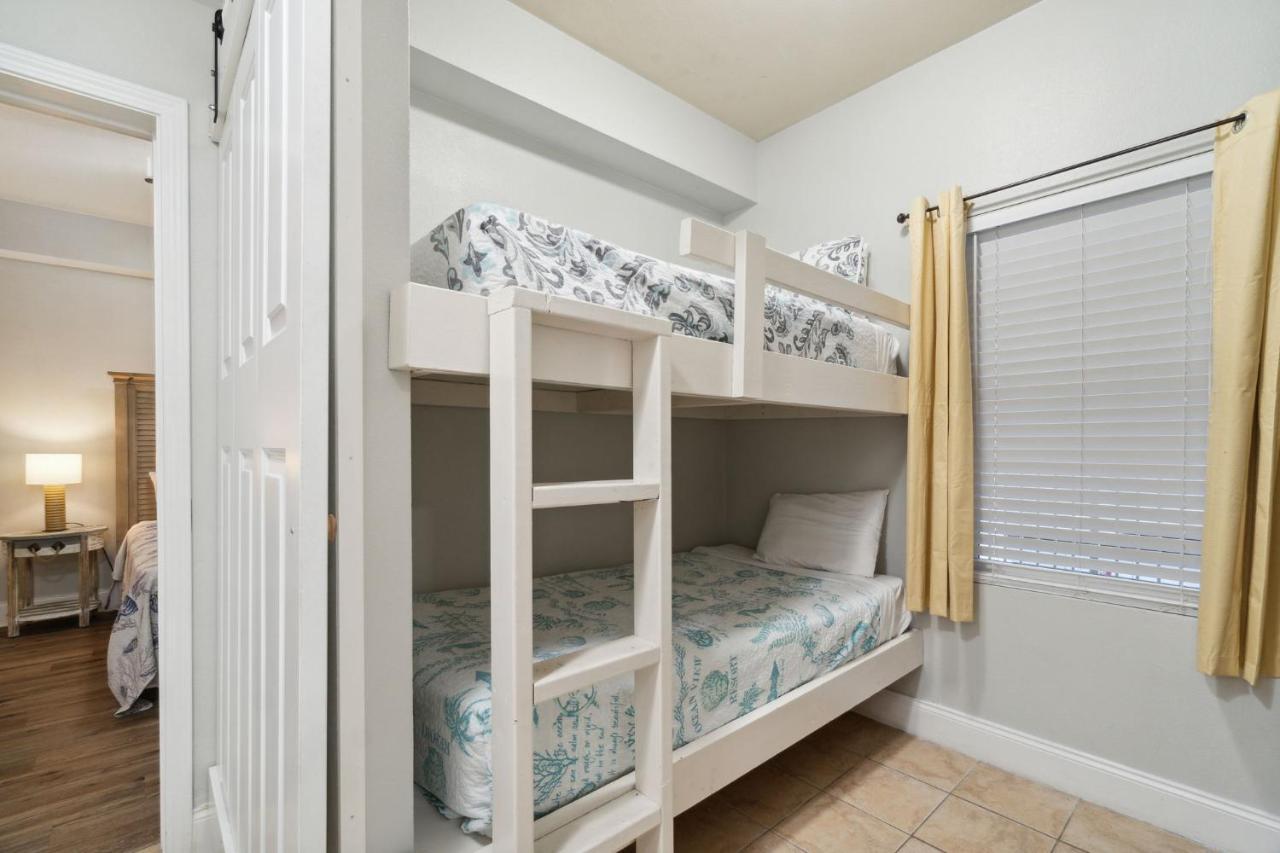Laketown Wharf #138 By Nautical Properties Vacation