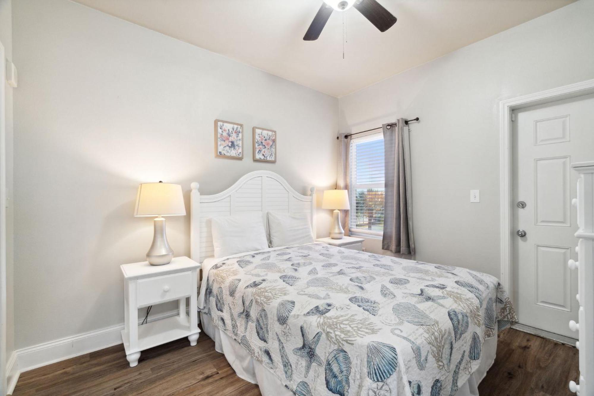 Laketown Wharf #138 By Nautical Properties Vacation Holiday home *